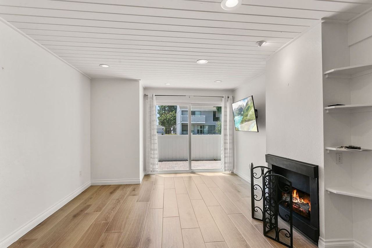 14 Seascape Dr - Photo 2 of 27