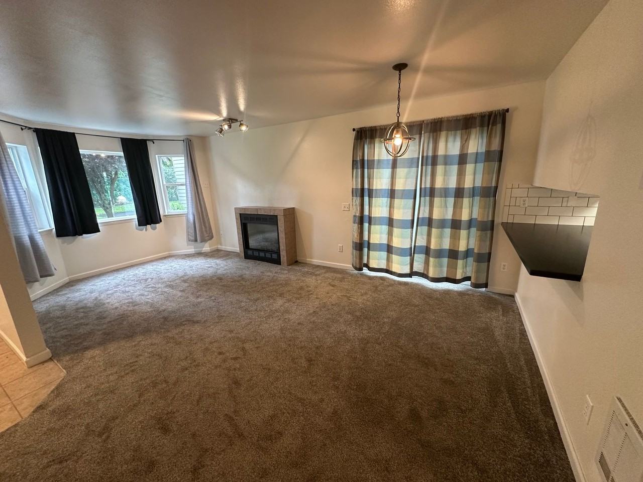 3354 Northwest Ave #101 - Photo 3 of 13