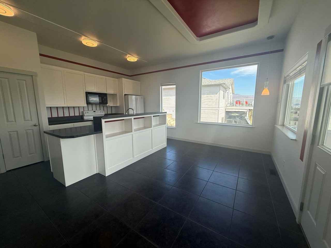 1908 Dorner Place - Photo 4 of 19