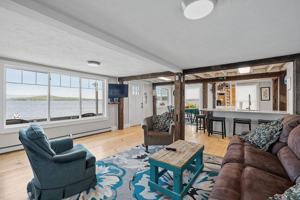 featured image of 18 Haven Ave