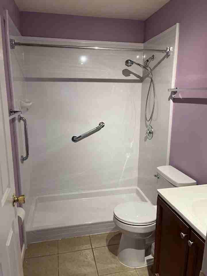 5803 Waterman Blvd - Photo 5 of 50