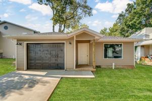 featured image of 434 W Normal St #B