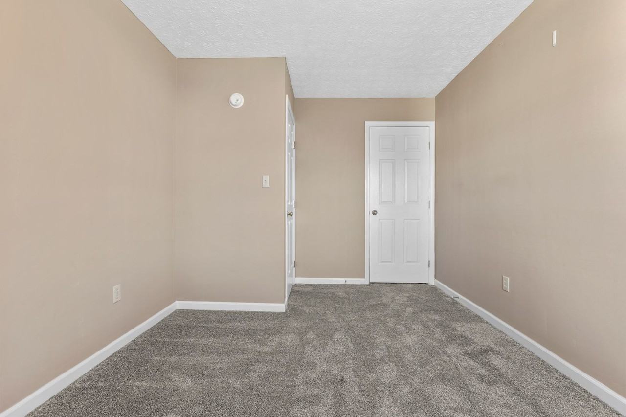 Briarwood Dr - Photo 7 of 23