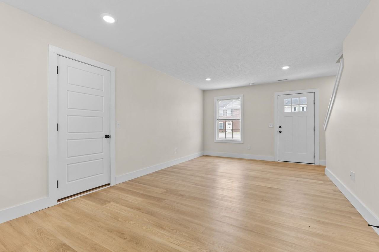 Sam Winston Way - Photo 7 of 30