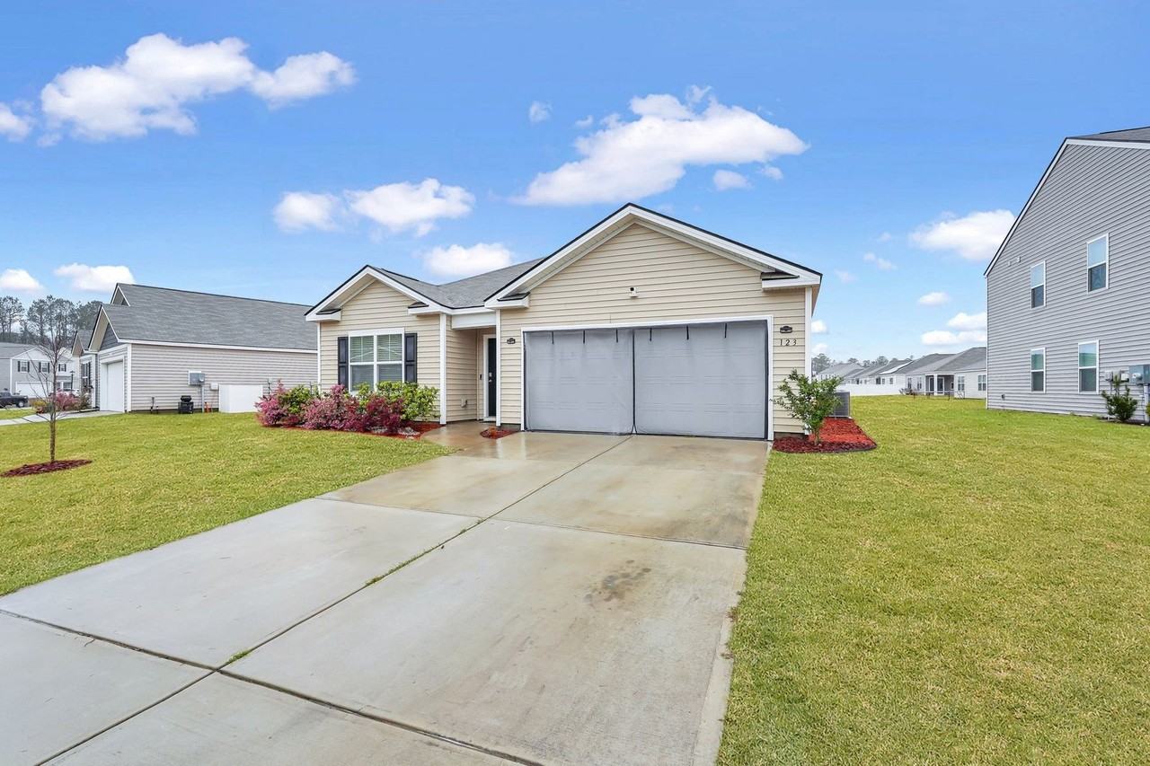 123 Tobago Cir - Photo 3 of 50