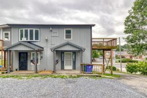 featured image of 210 Roanoke St