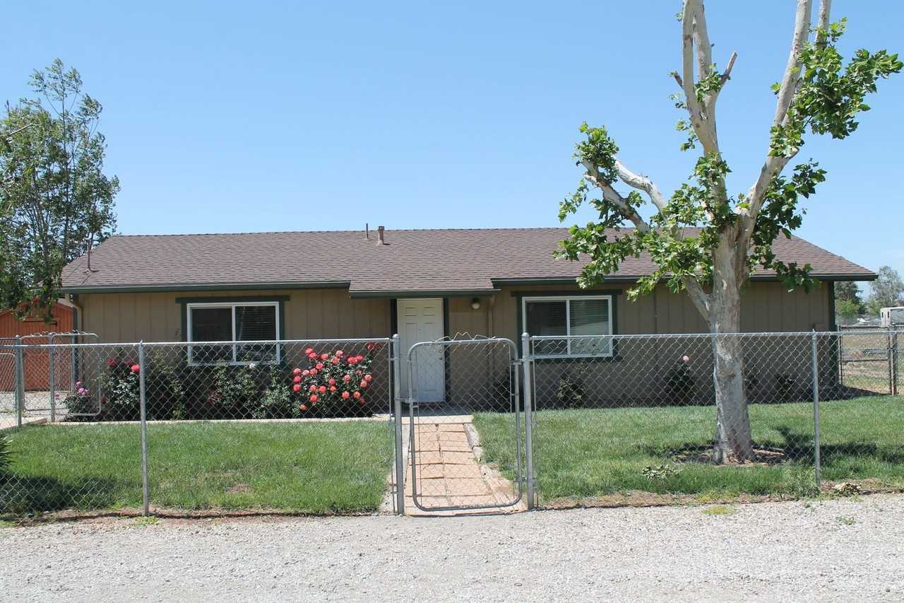 34634 1/2 Wildwood Canyon Rd - Photo 2 of 16