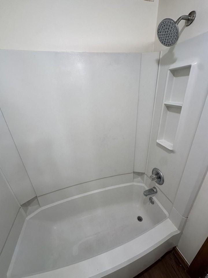 3605 Helix Ct - Photo 7 of 8