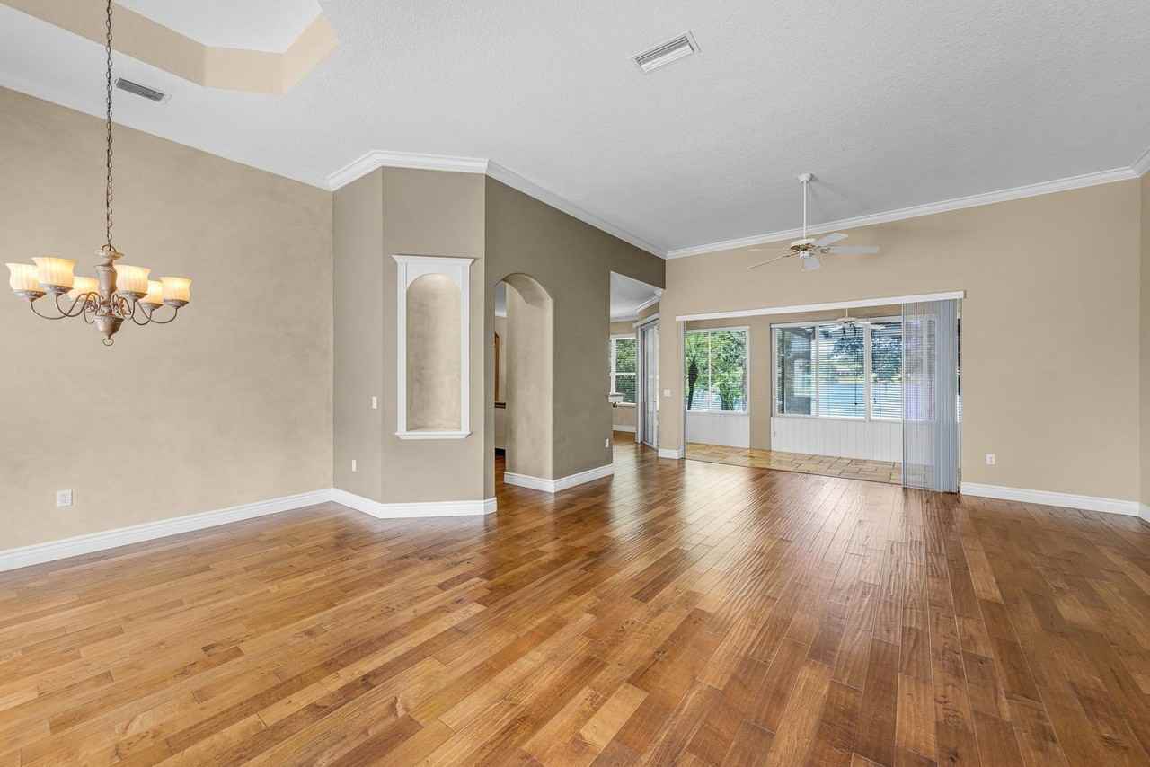 508 Quail Lake Dr - Photo 3 of 21