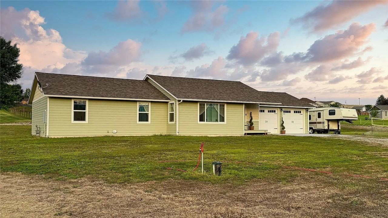 668 Winding Creek Trl - Photo 2 of 40