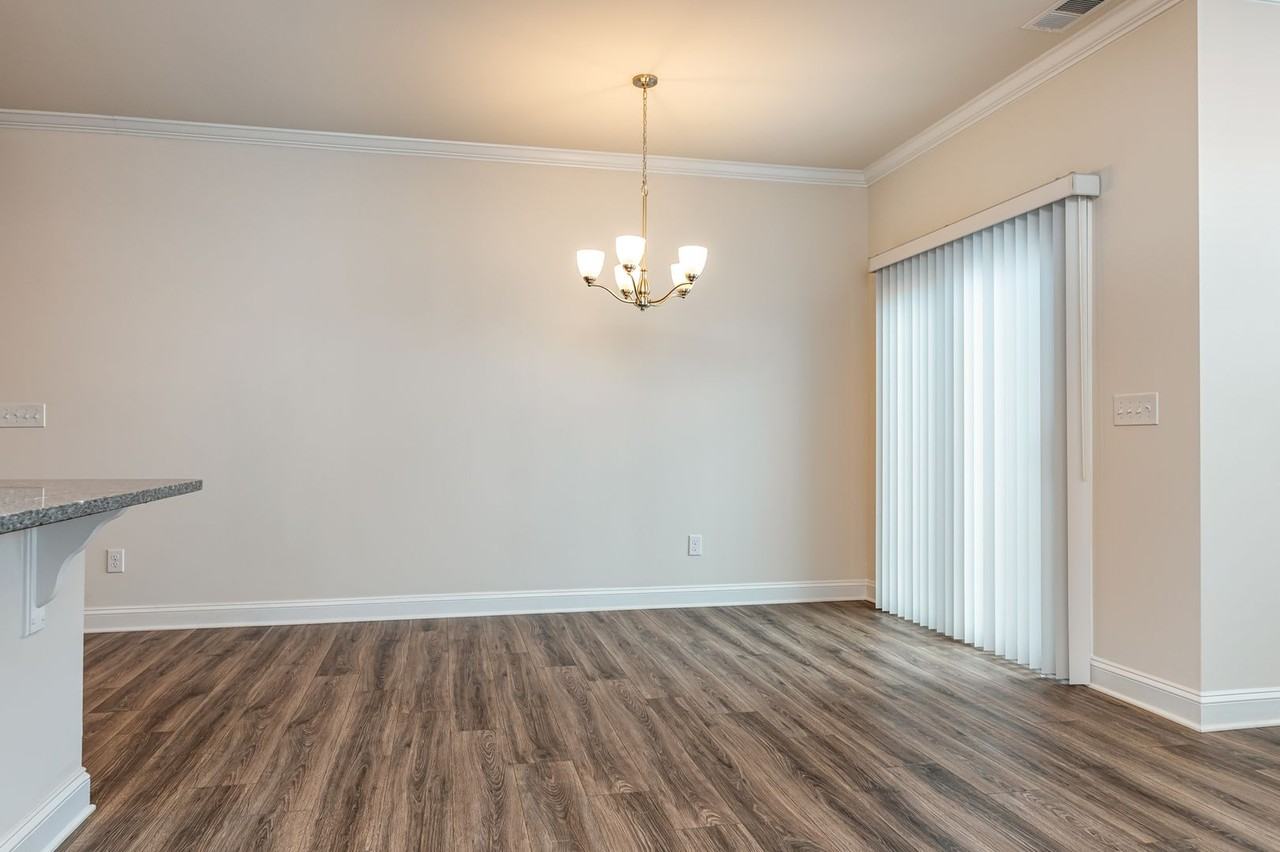 437 Yellow Fox Rd - Photo 5 of 29