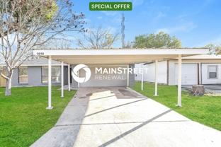 5050 Gordon Cooper Dr - Photo 1 of 1