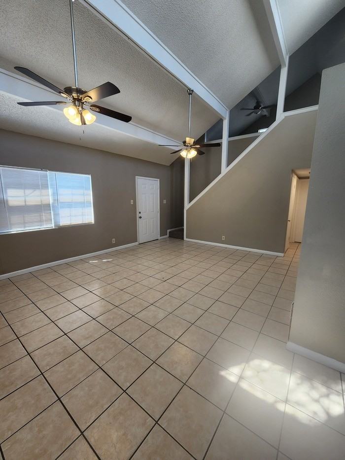 4241 Siesta Ln - Photo 3 of 24