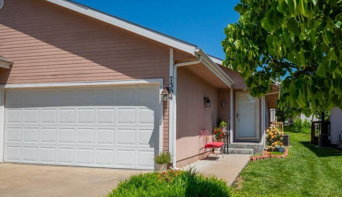 7304 Sw 23rd Ct #7304SW23rd - Photo 4 of 15