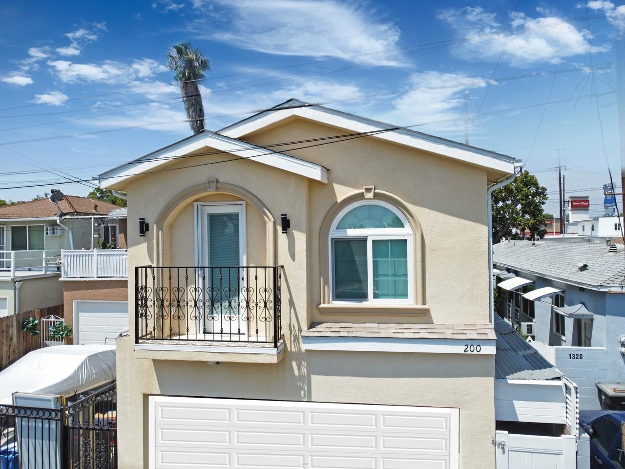 1318 N Hollywood Way #200 - Photo 2 of 20