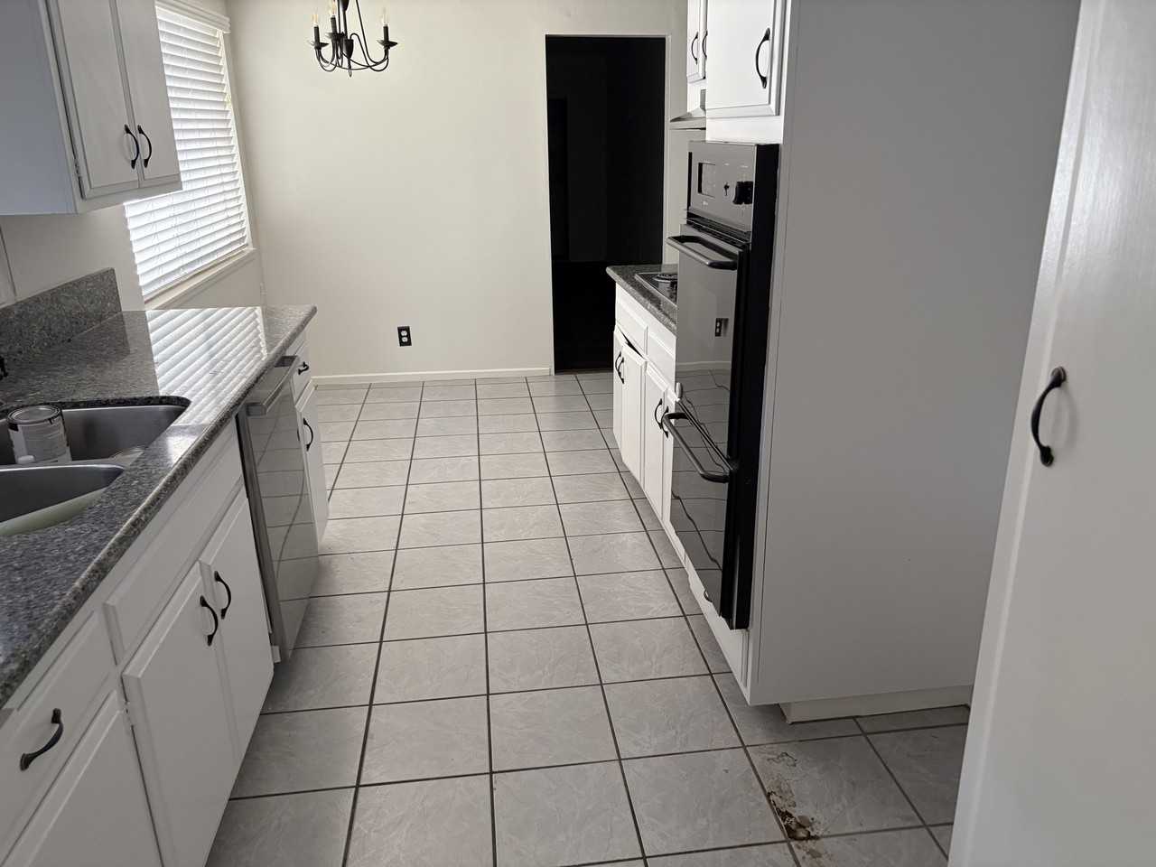 359 Sylvan Dr #NA - Photo 2 of 14