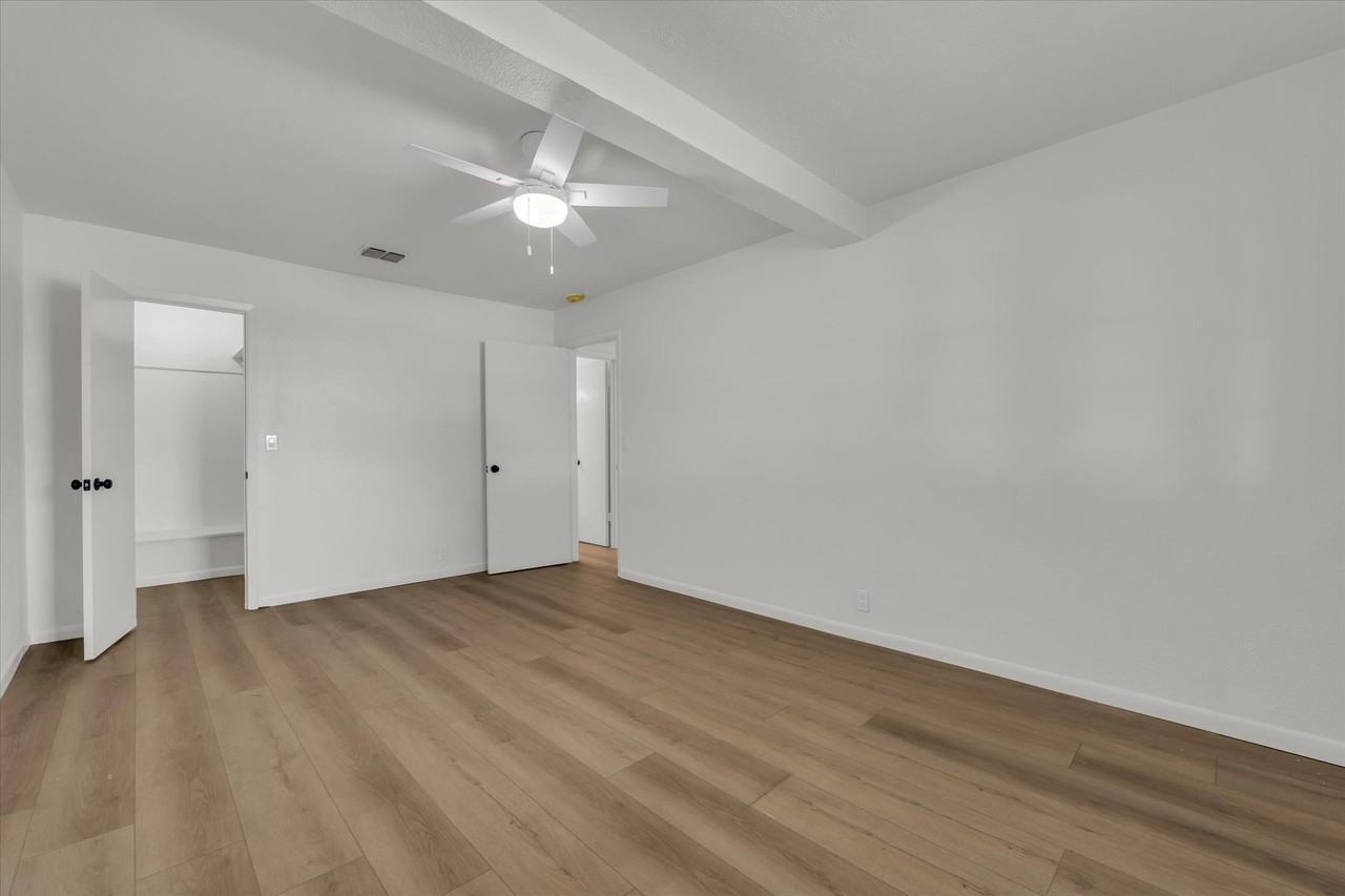 Country Place Rd #7 - Photo 6 of 19