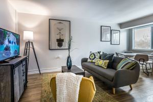 featured image of 274 S Highland St