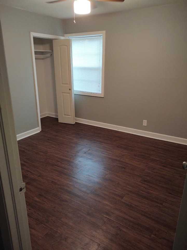 Silverwood - Photo 7 of 39