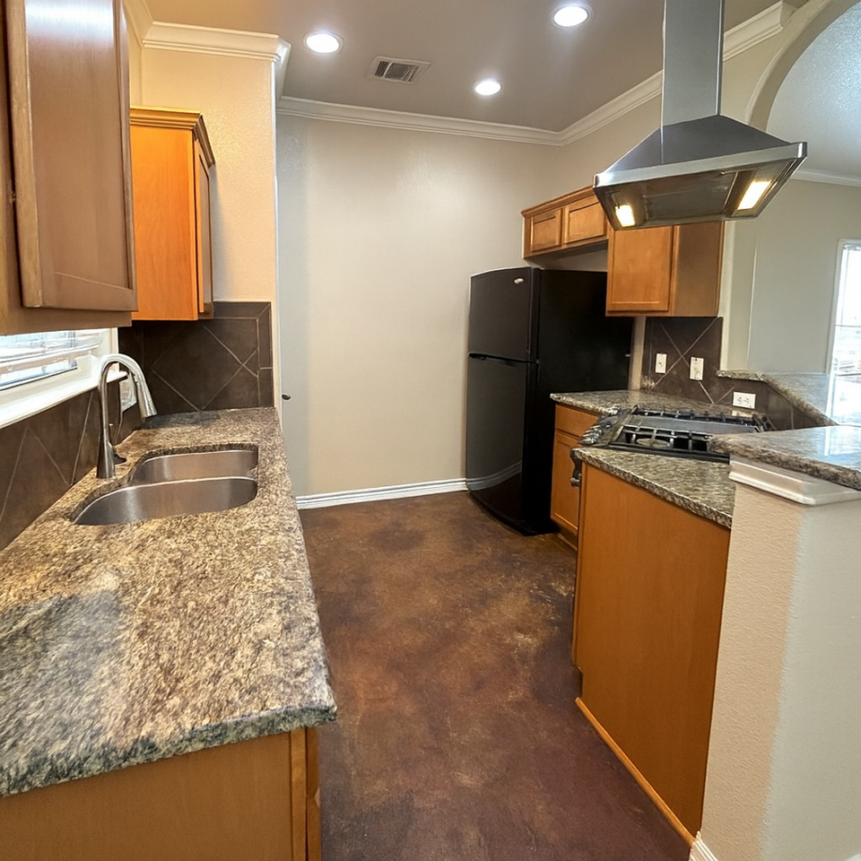 408 Nelray Blvd - Photo 4 of 35