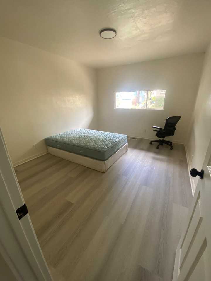 2344 Fulton St - Photo 7 of 8