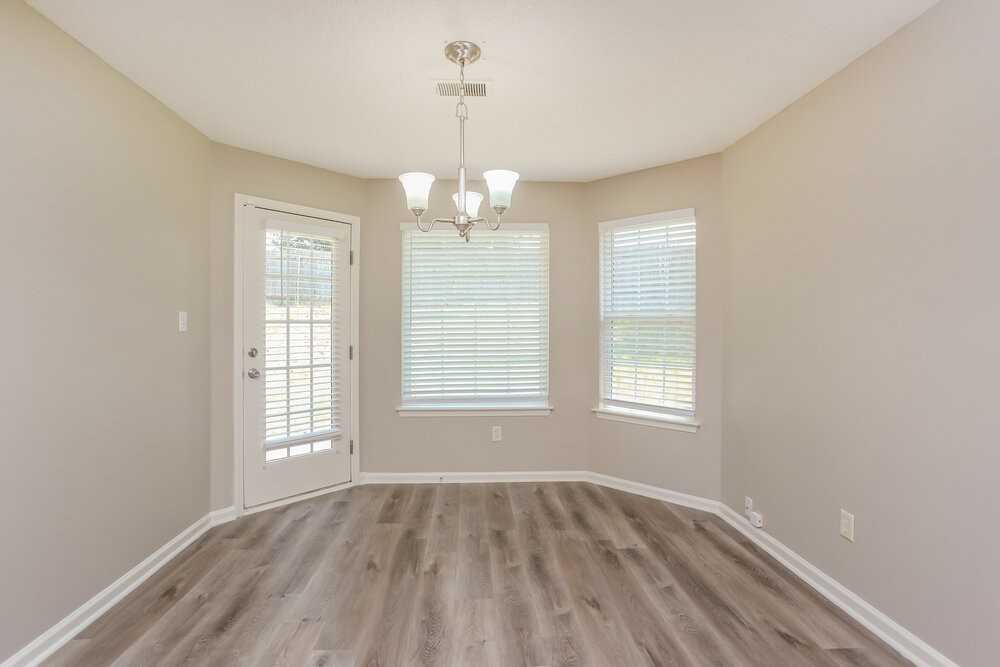 50 Oakland Woods Cv - Photo 5 of 16