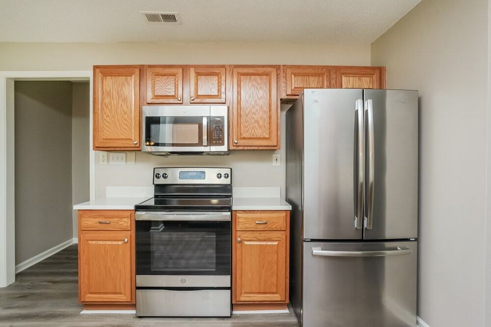 50 Oakland Woods Cv - Photo 7 of 16