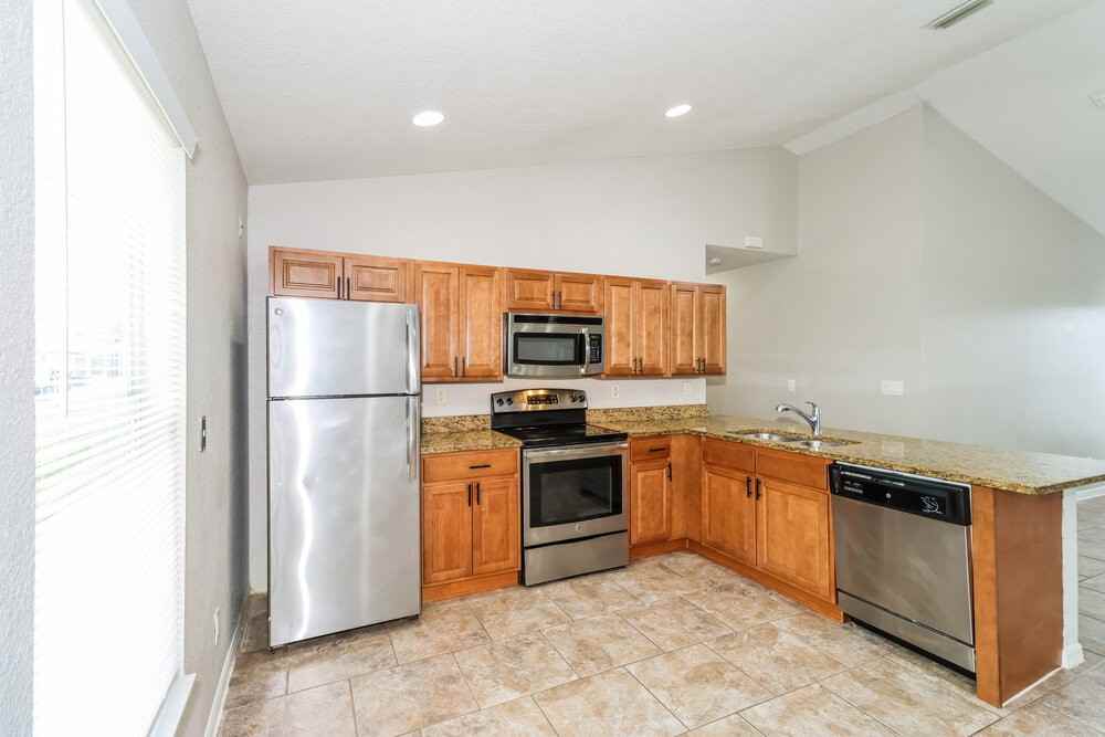 1336 25th Ave Sw - Photo 6 of 16