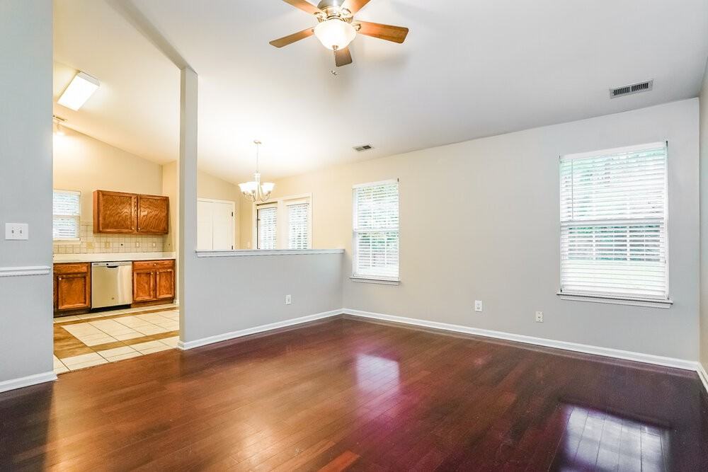 3810 Tyler Bluff Ln - Photo 4 of 16