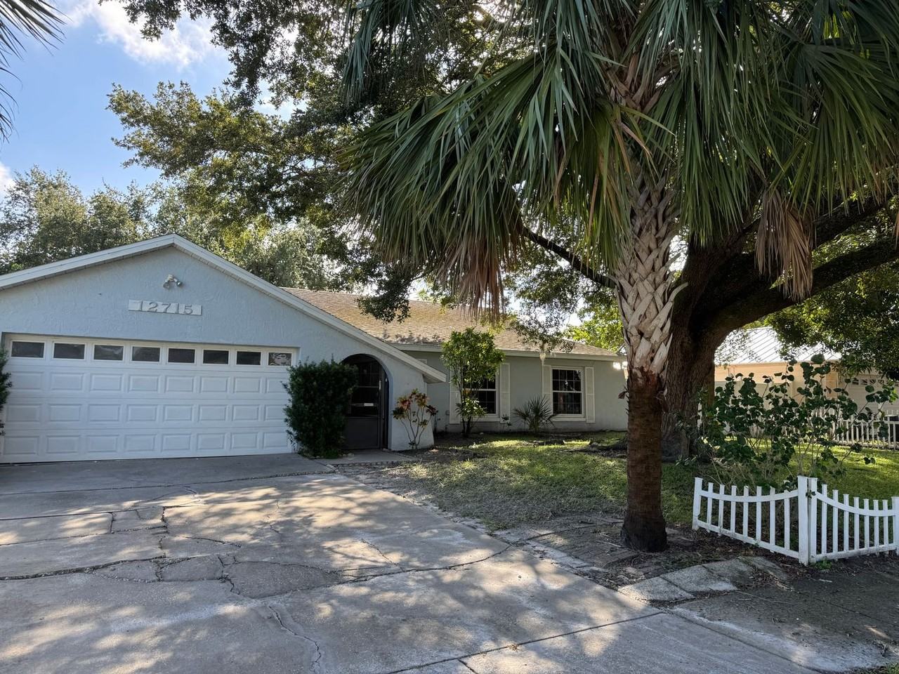 12715 Montana Woods Ln - Photo 2 of 32