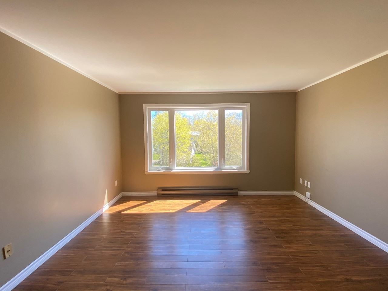 9 Green Valley Dr #404 - Photo 3 of 13