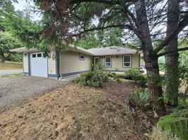 featured image of 2107 Mowich Dr #1