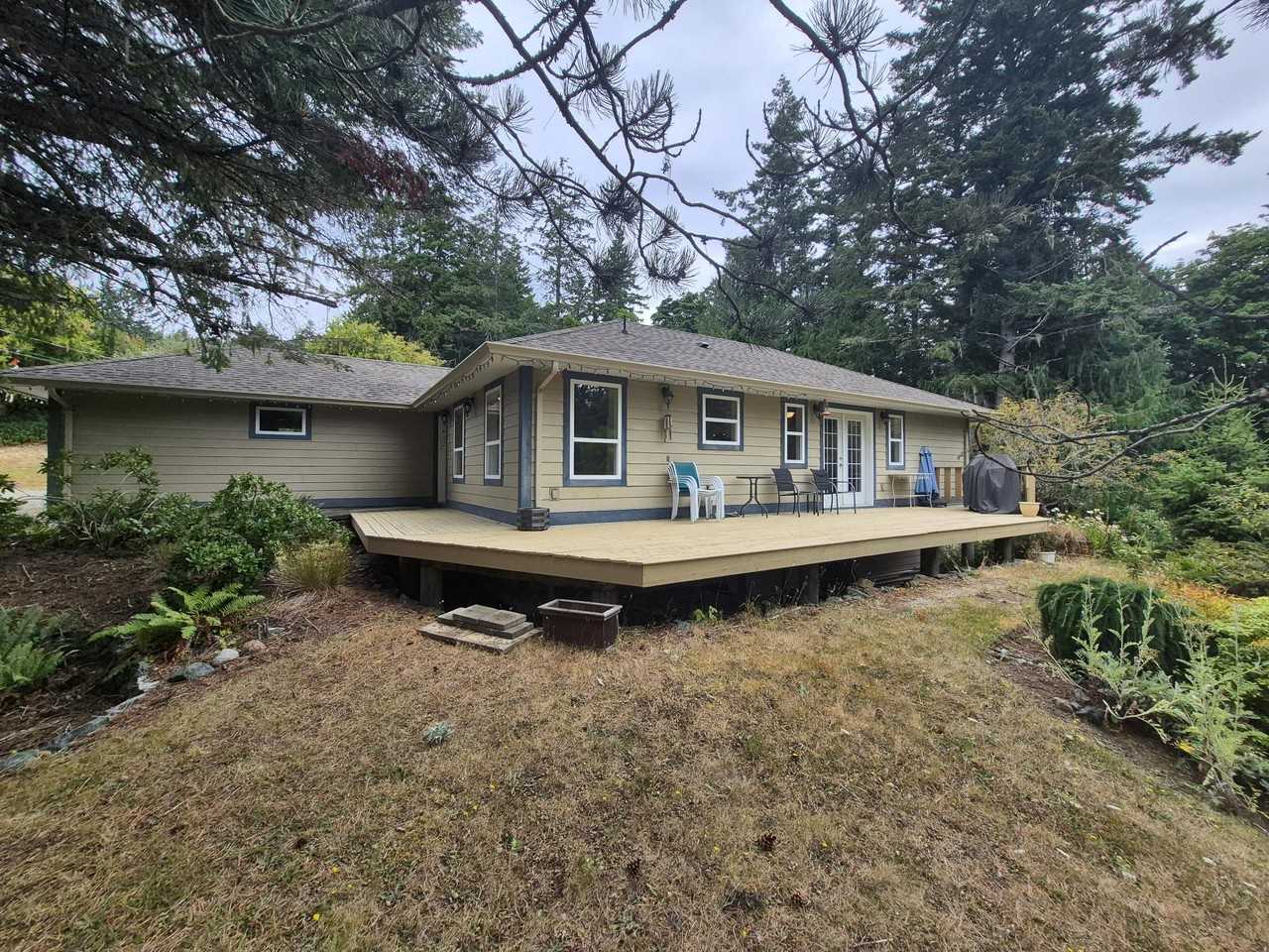 2107 Mowich Dr #1 - Photo 2 of 22