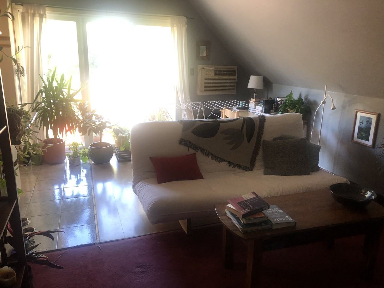 216 Keele St - Photo 2 of 9