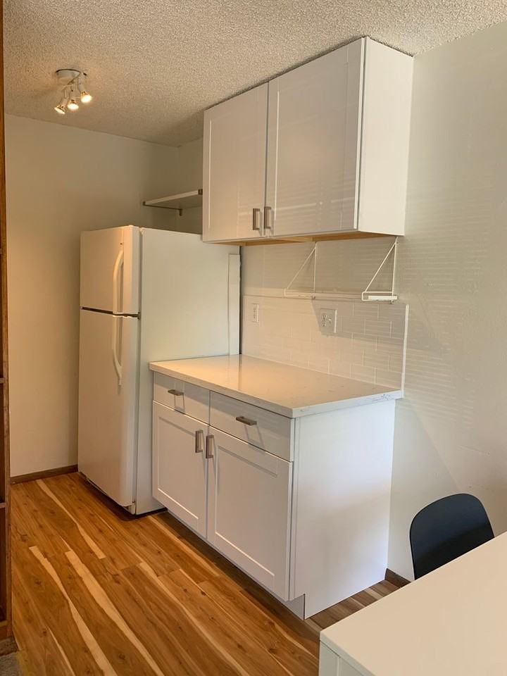 Gilmore Apts - Photo 5 of 10