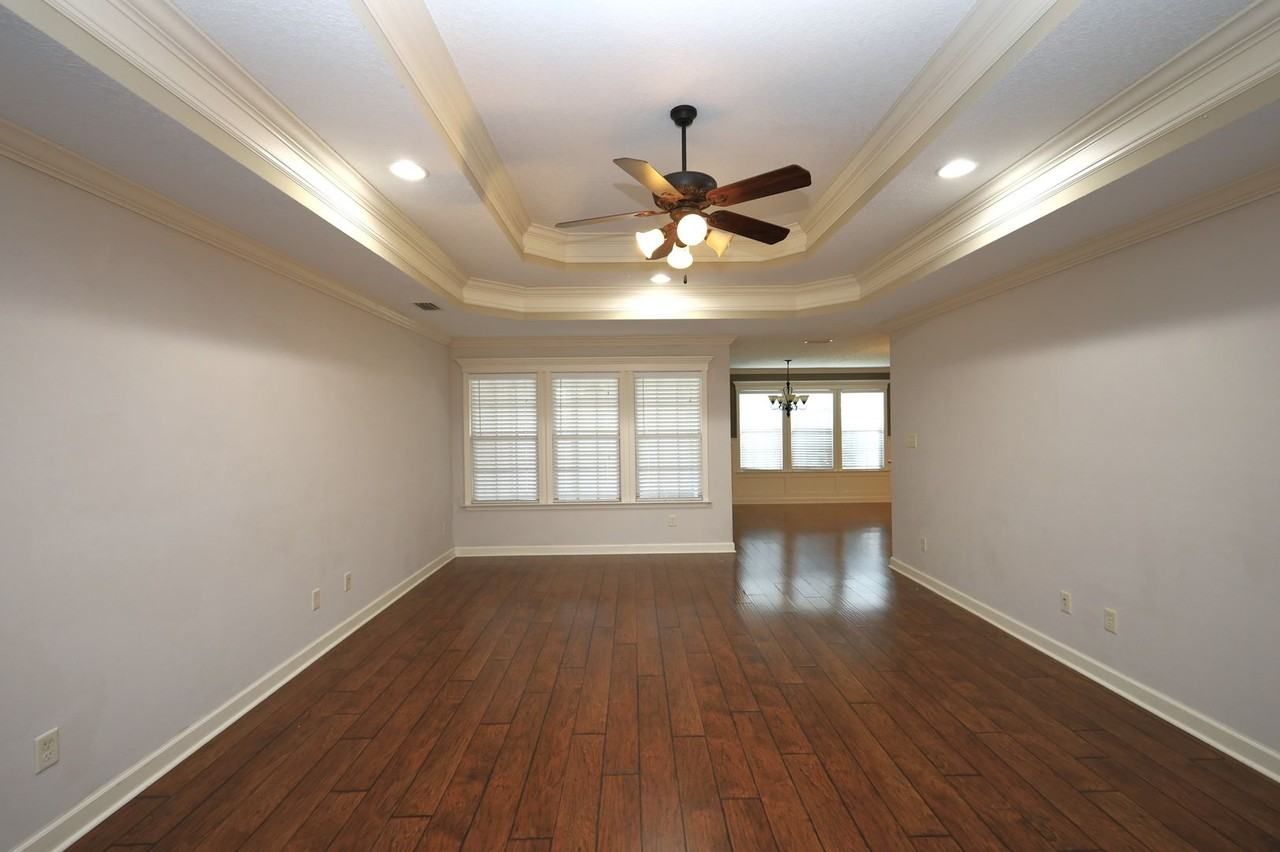 4105 Silver Gln - Photo 2 of 12