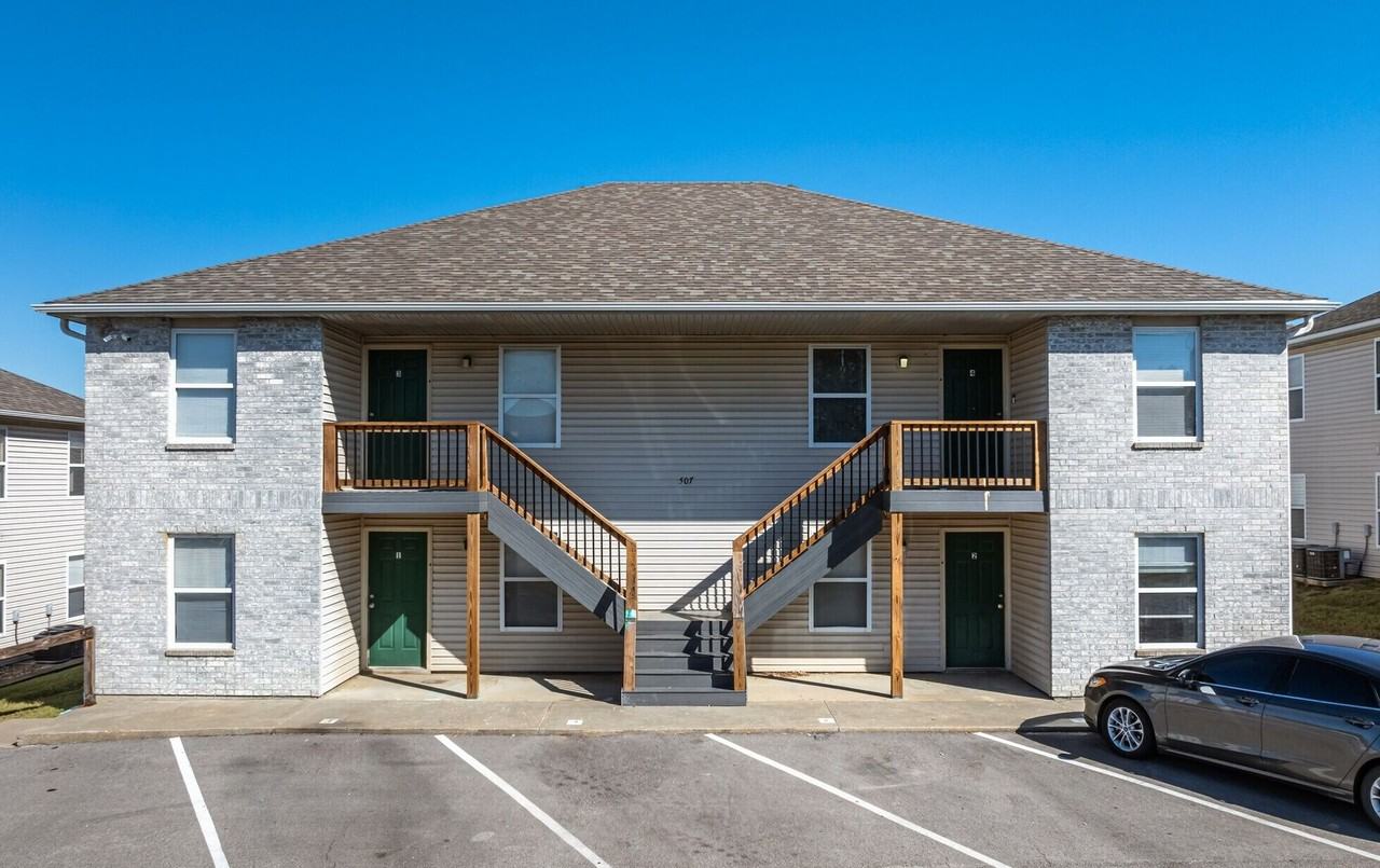 Main Street Apartments - Photo 5 of 29