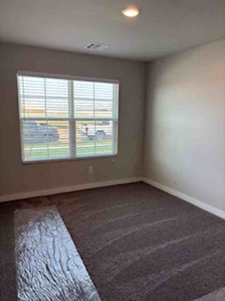 2316 Se 92nd Ter - Photo 3 of 14