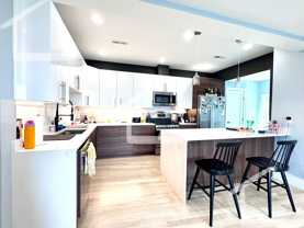 5 University Rd - Photo 1 of 1