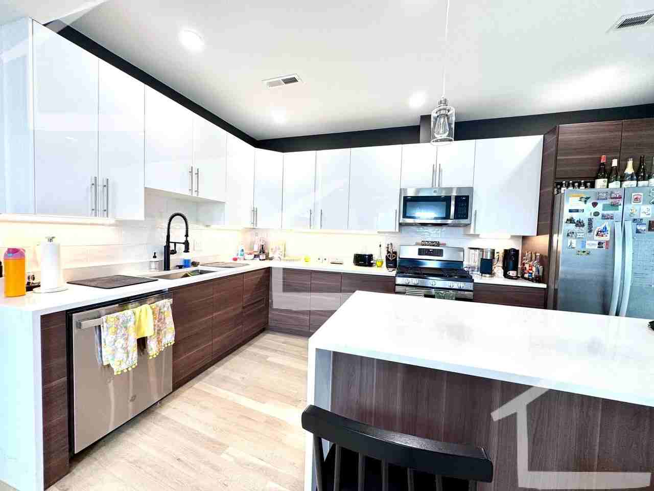 5 University Rd - Photo 3 of 27