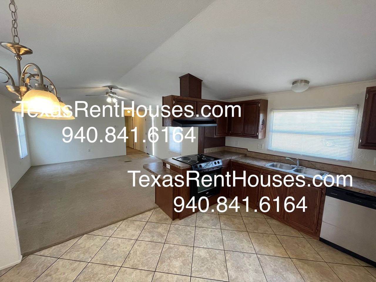 8401 Bobby Point Rd - Photo 2 of 9