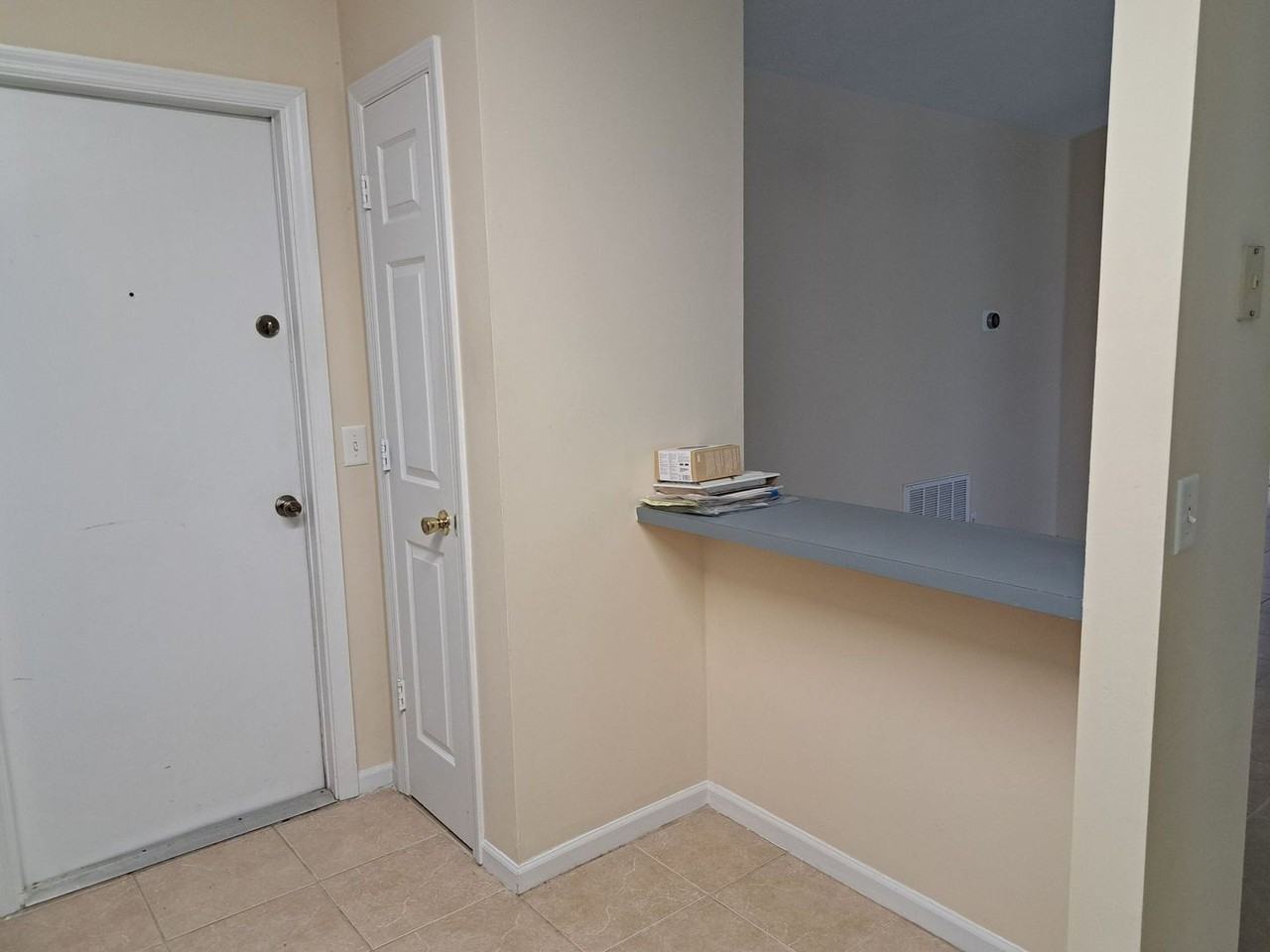 7727 Betty Louise Dr - Photo 6 of 29