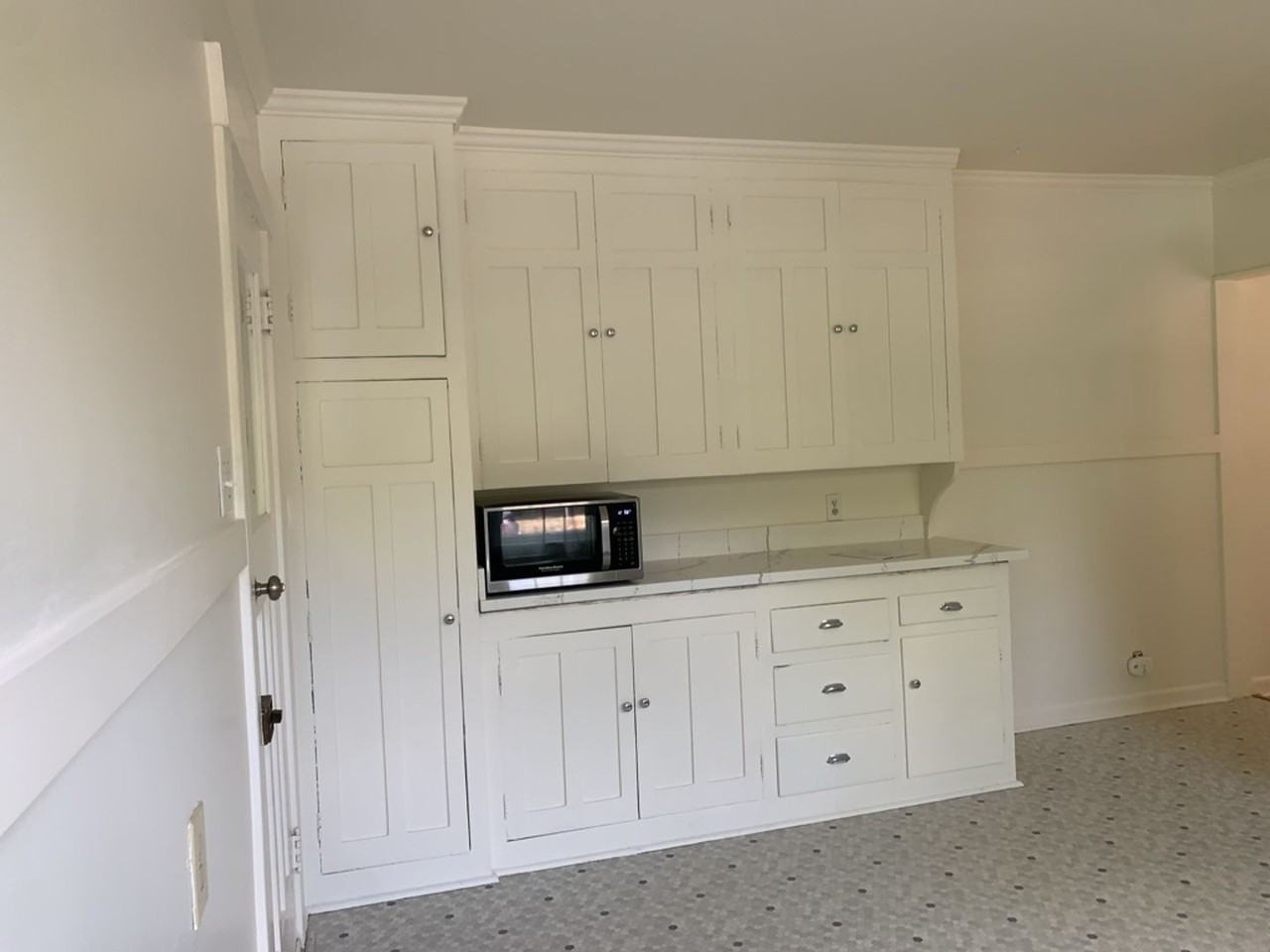 2207 N 39th St - Photo 3 of 34