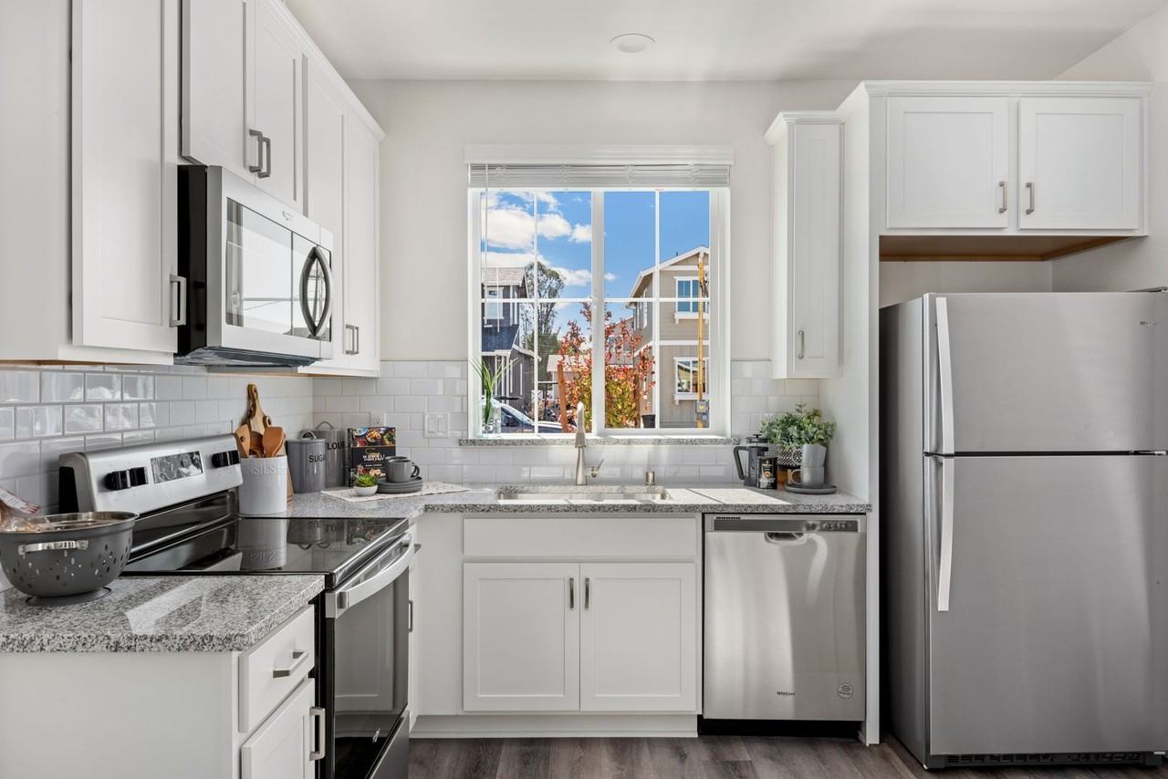 2089 Landen Ln - Photo 7 of 10