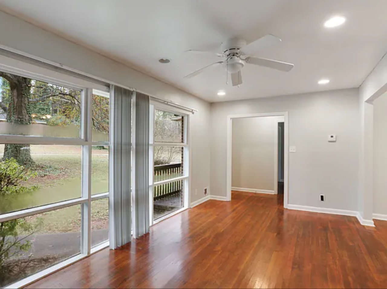 3243 Pinehill Dr - Photo 3 of 12