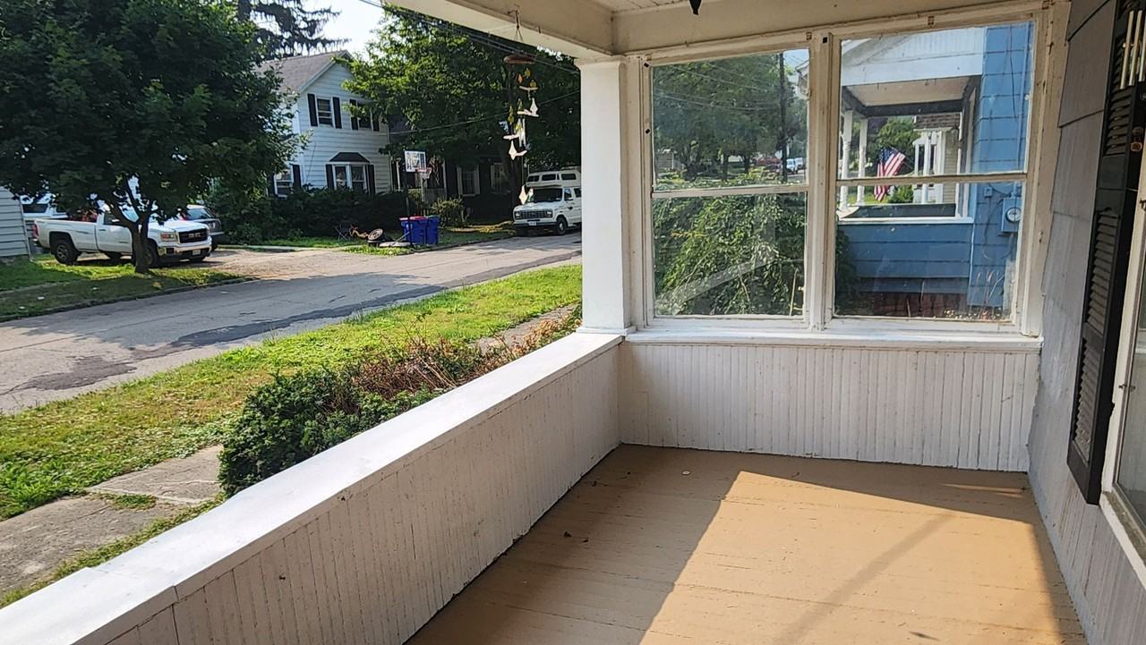 26 Wilson St - Photo 3 of 15