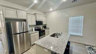 1311 Sw Wisconsin Ave - Photo 1 of 1