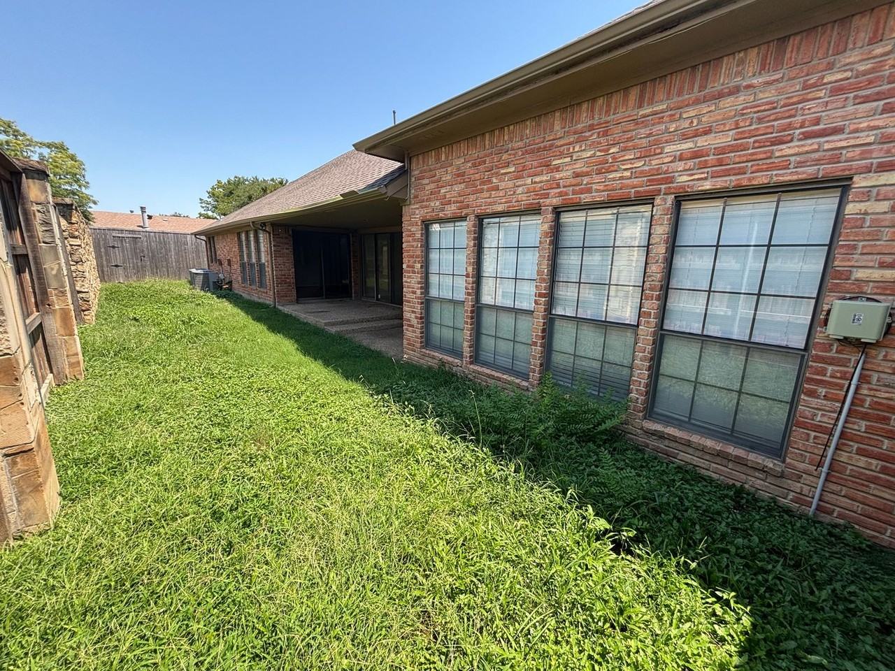 4105 Brooktree Ln - Photo 3 of 23