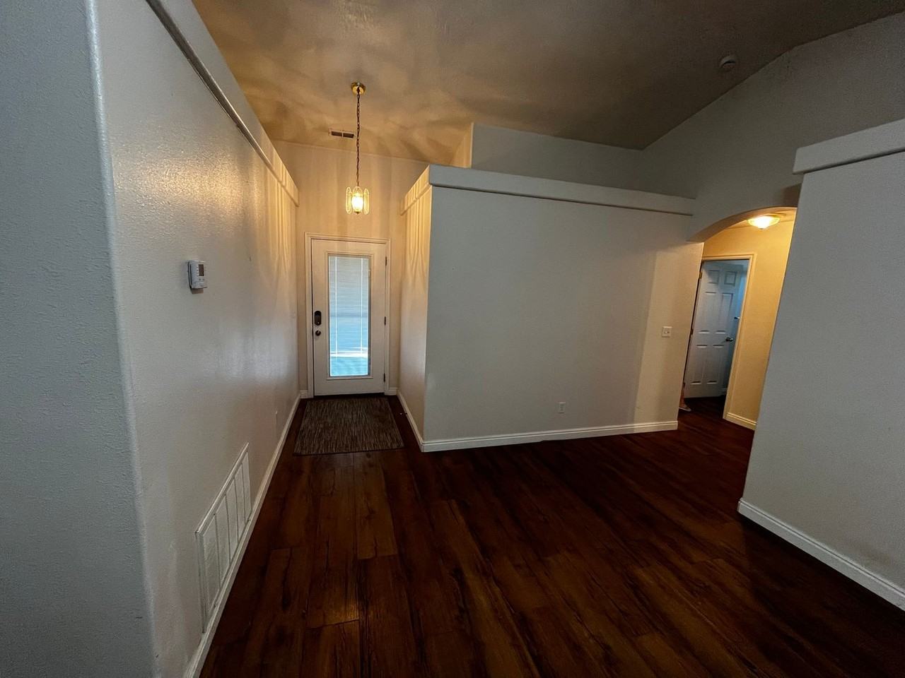 4192 W 150 N - Photo 3 of 24
