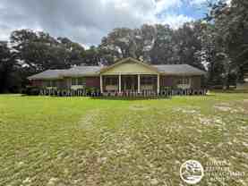 1109 Country Rd - Photo 1 of 1